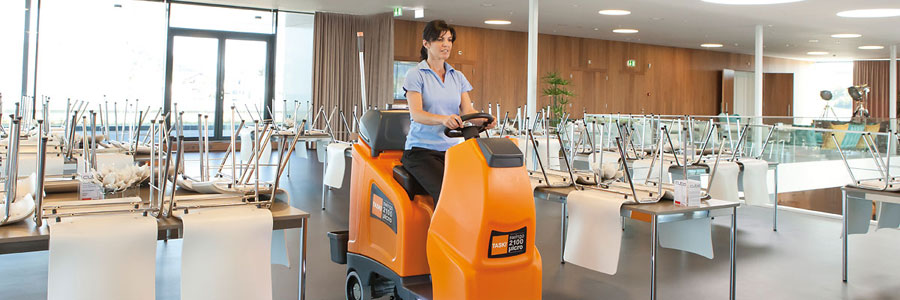 SERVIZI DI PULIZIA E MANUTENZIONE